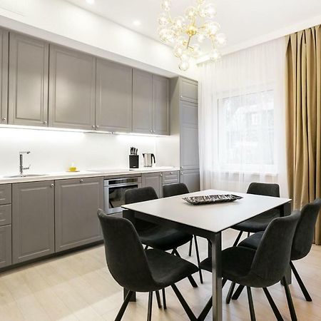 Luxury For Everyone - Hills Park Lux Apartments 3 VNO Exteriör bild