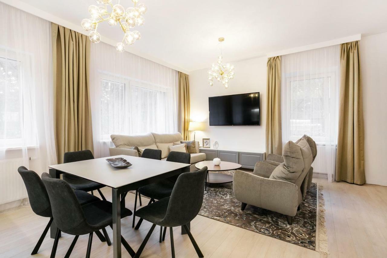 Luxury For Everyone - Hills Park Lux Apartments 3 VNO Exteriör bild